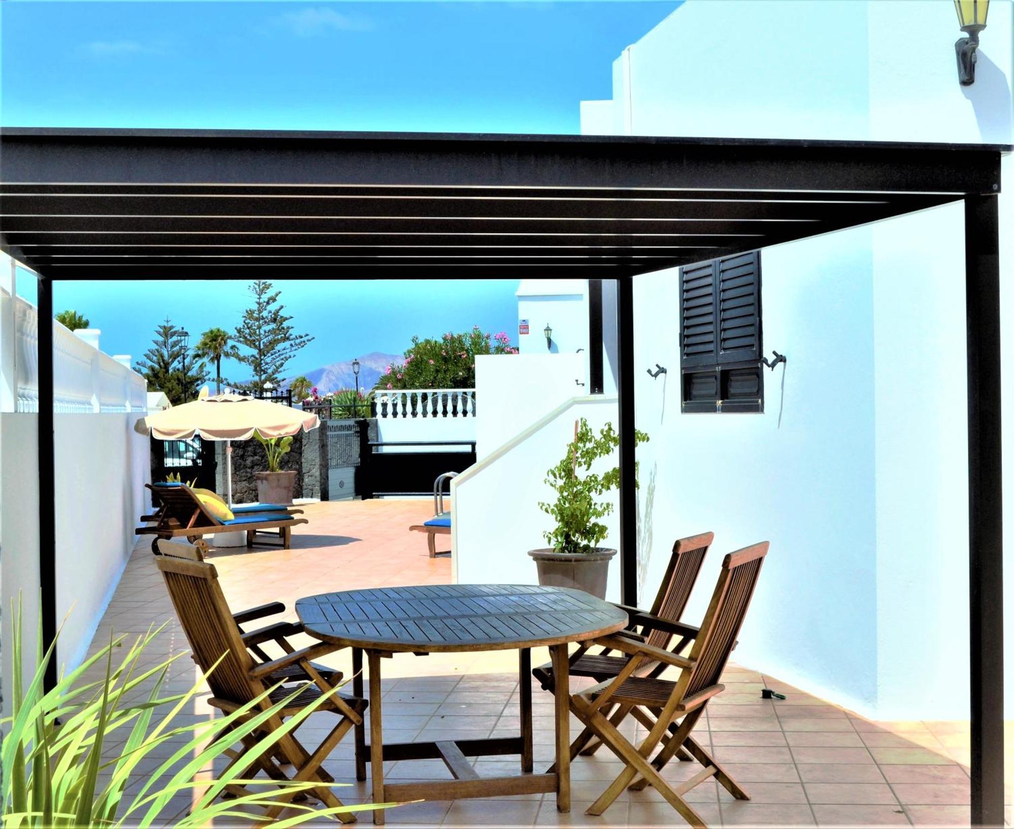 Grand Villa Famara Puerto Del Carmen Puerto del Carmen  Extérieur photo