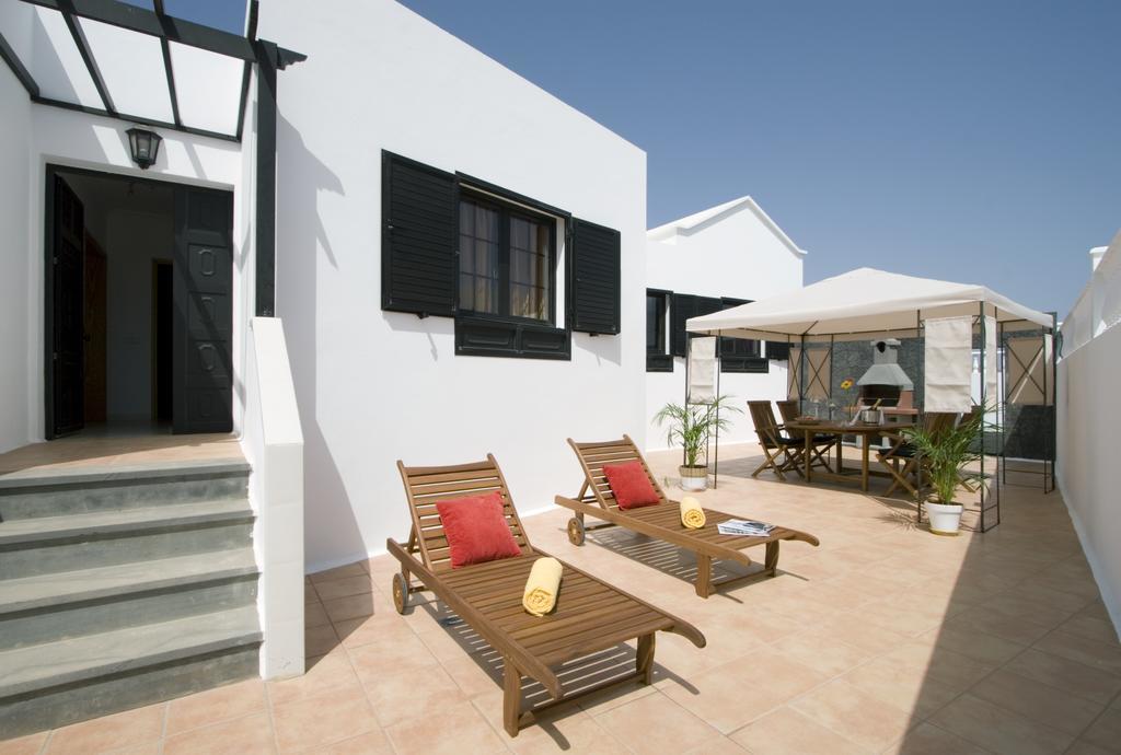 Grand Villa Famara Puerto Del Carmen Puerto del Carmen  Chambre photo
